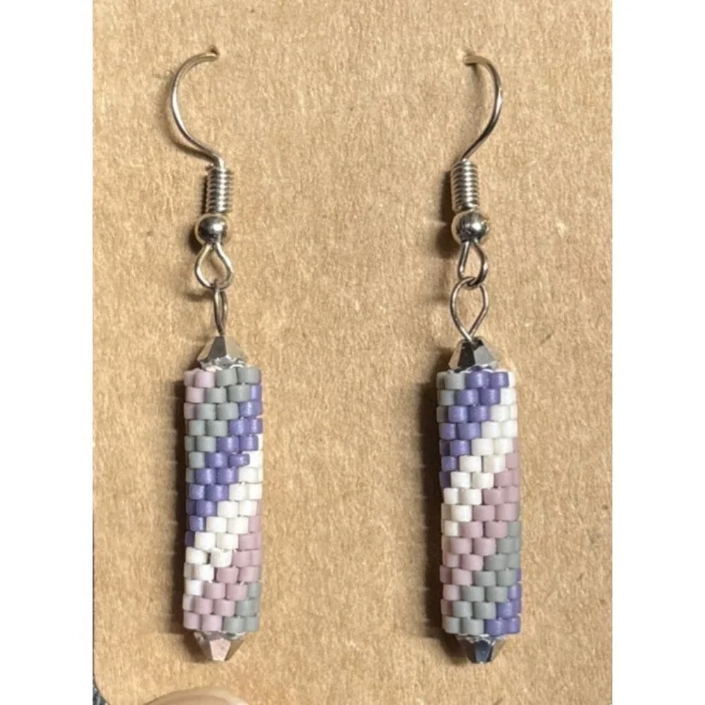 Peyote Spiral Tube Earrings‎ Lavender White